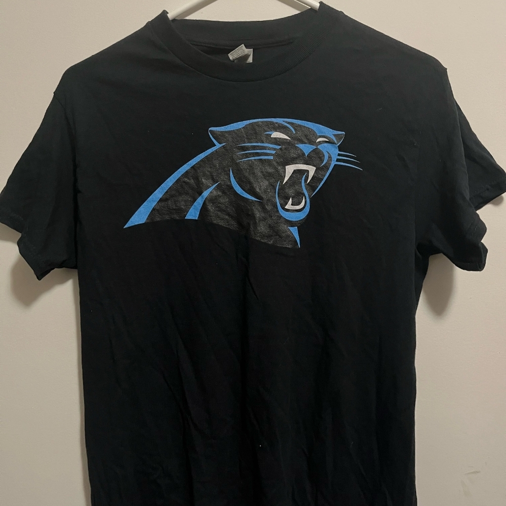 👑Panthers tshirt